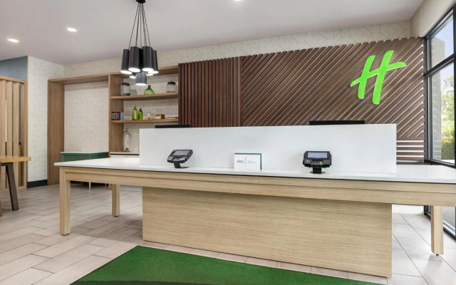 Holiday Inn Cheshire Southington