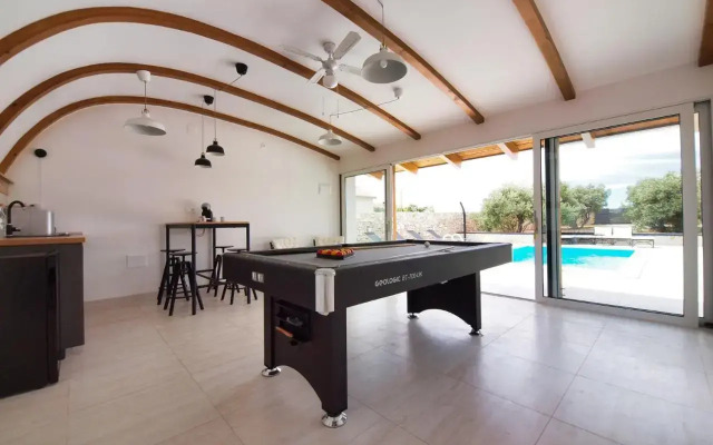 Villa 195