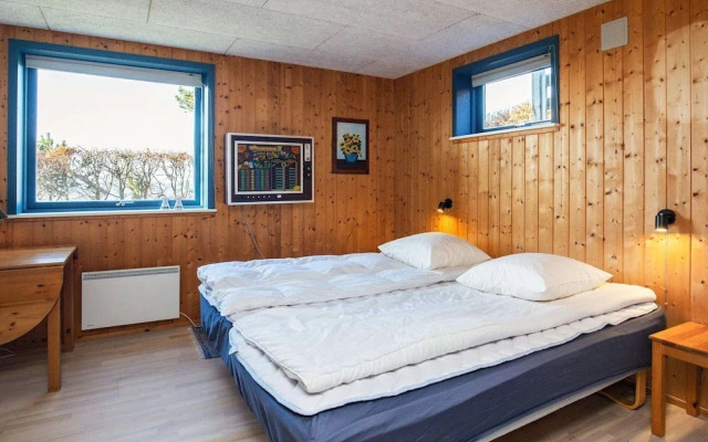 6 Person Holiday Home in Esbjerg V