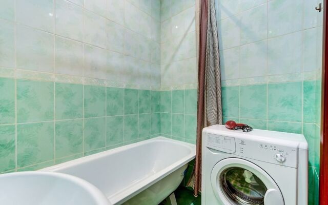 AG Apartment Rossiskiy 8
