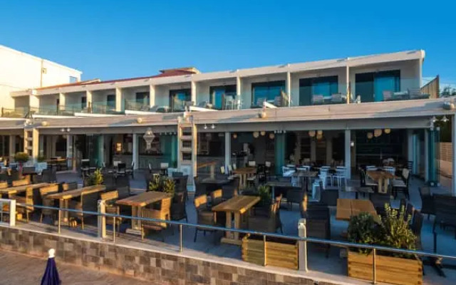 Mandala Sea Front Suites-LAG
