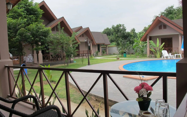 La-or Resort