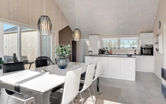 5 Star Holiday Home in Lokken
