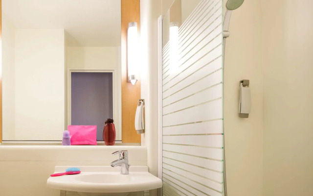 ibis Marne La Vallee Emerainville