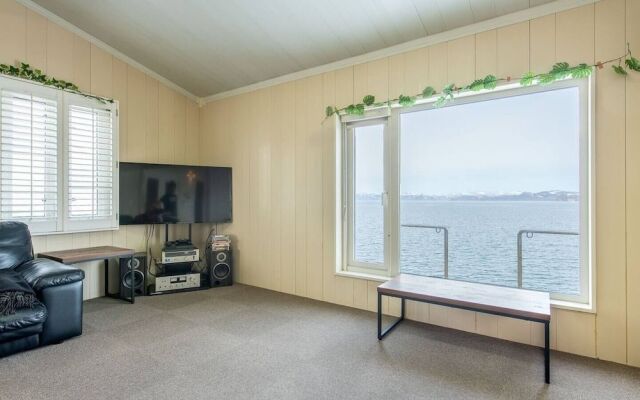 Sea Side House Toya