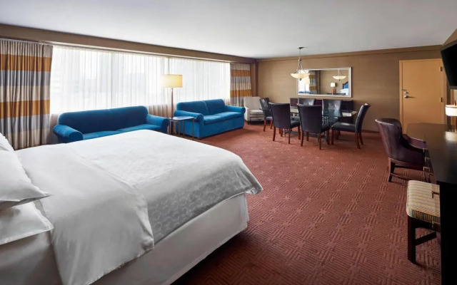 Sheraton Inner Harbor Hotel