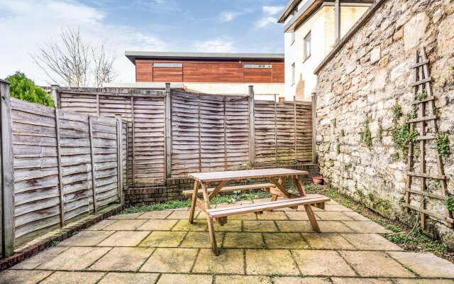 The St Clements Townhouse 3 Bedroom Bijou central