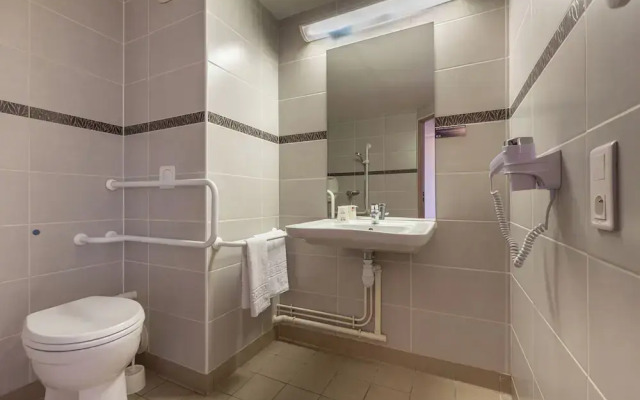 ACE Hôtel Châteauroux Déols