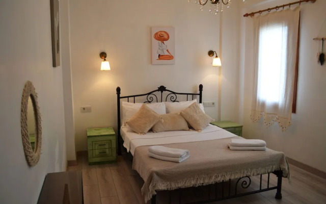 4 Oda House - Eski Datca
