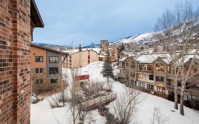 Dulany At Gondola 504