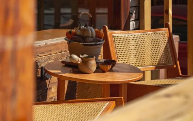 Meet the MountainInn in the distance