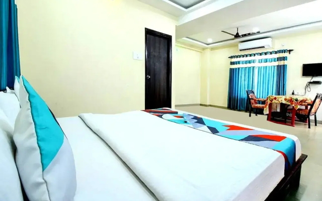 Goroomgo Puja Residency Kolkata