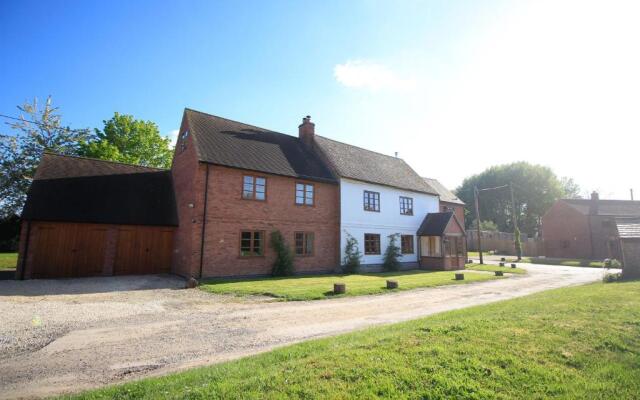 Three Ways Farmhouse B&B