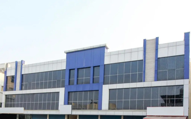 Oyo 30955 Alpine Glow Pinnacle