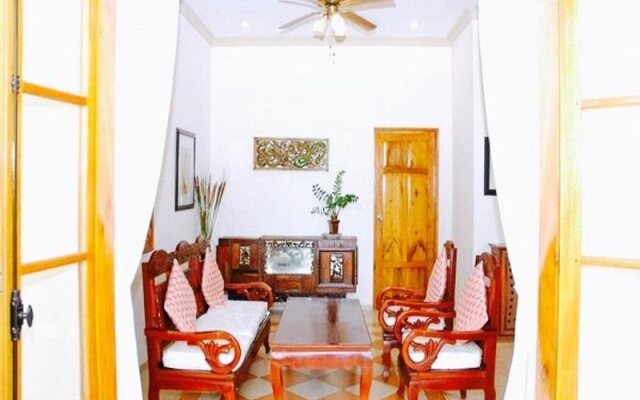 River Ray Estates