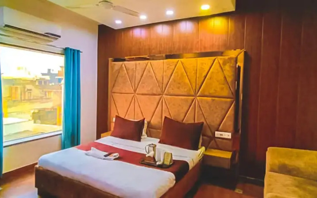 Roomshala 004 Mannat Residency