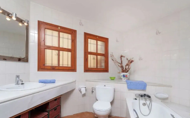 House Solenza Calonge