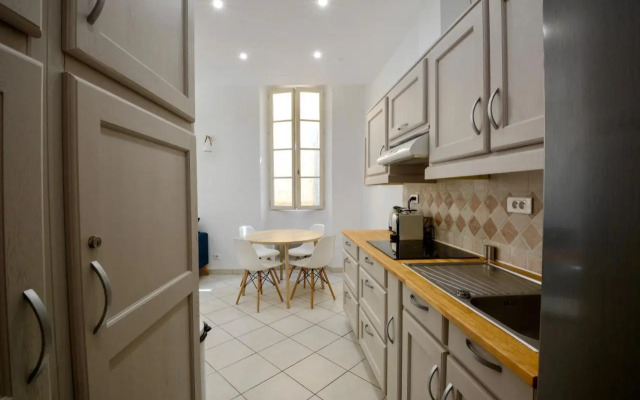 Old Town Antibes Apartment