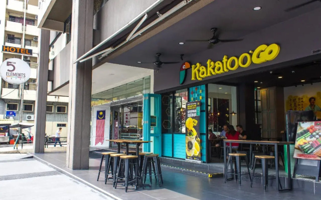 The 5 Elements Hotel