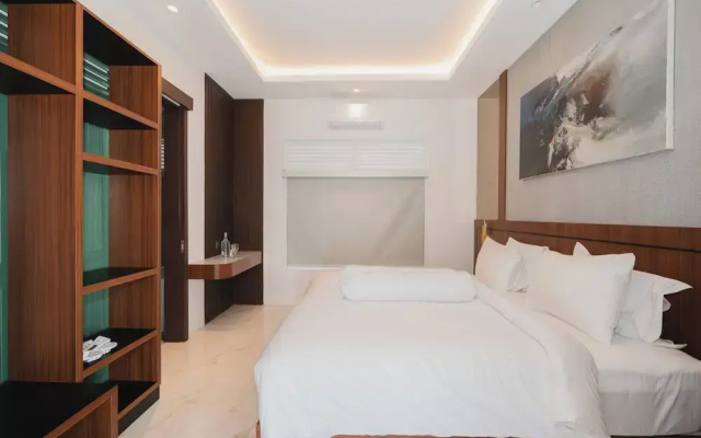 Royal Urban Resort