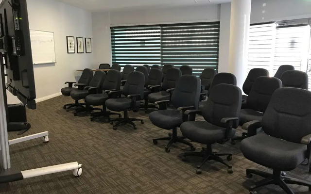 The Gerald Apartment Hotel