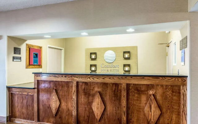 Holiday Inn Exp Stes Hannibal