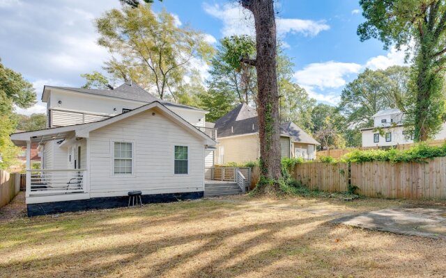 ATL Home 2 Mi to Downtown: Covered Deck & Backyard