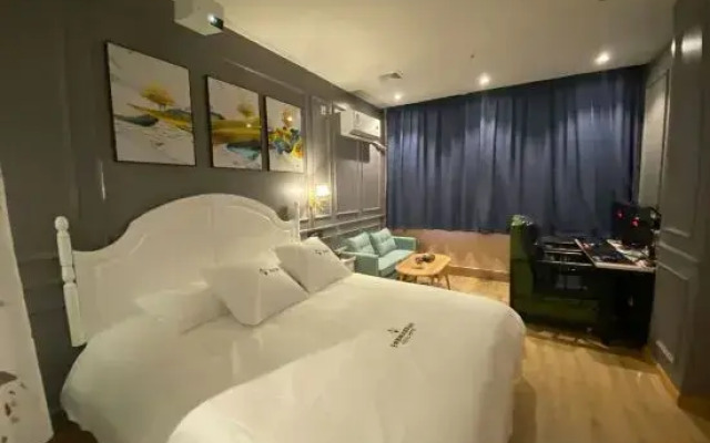 Feiyu Smart E-sports Hotel (Hefei University Town Anhui University Qingyuan Campus)