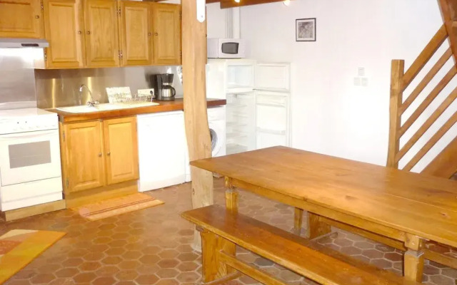 House With 2 Bedrooms in Touffreville-sur-eu, With Furnished Garden an