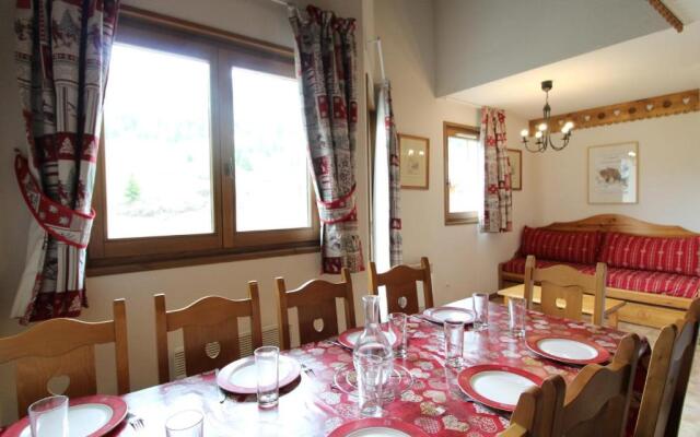 Appartement Lanslevillard, 5 pièces, 10 personnes - FR-1-508-85