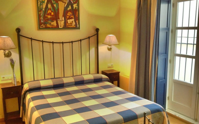 Apartamentos Suites Santa Cruz