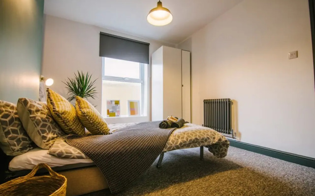 Habita Property Spacious Central Plymouth House Sleeps 8