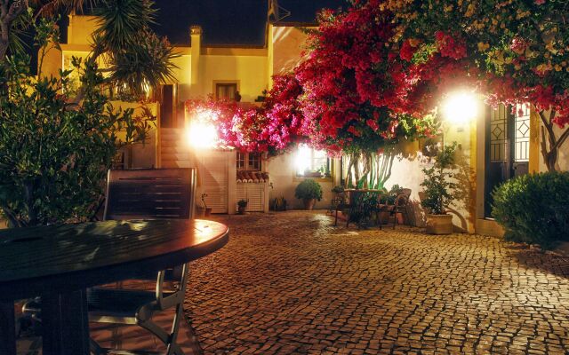 Rio Arade Manor House