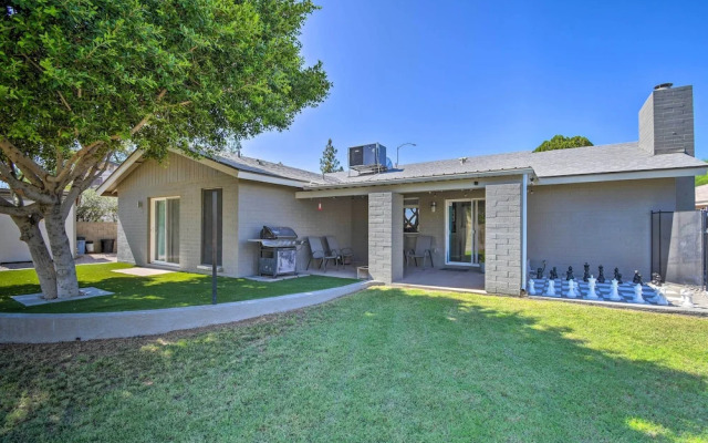 Near Golfing: Mesa Escape w/ Pool & Yard