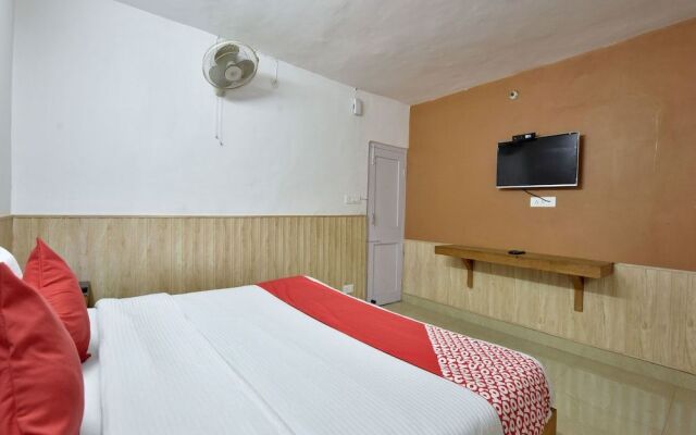OYO 12023 Hotel Jasmine
