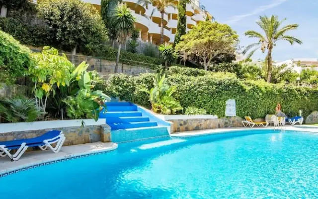 SAA-Great 2 bed apt 10 min walk to Puerto Banus