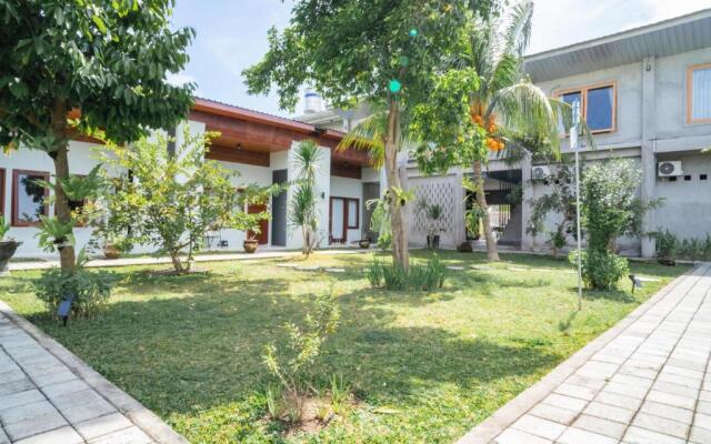 RedDoorz Syariah near Lombok Epicentrum Mall