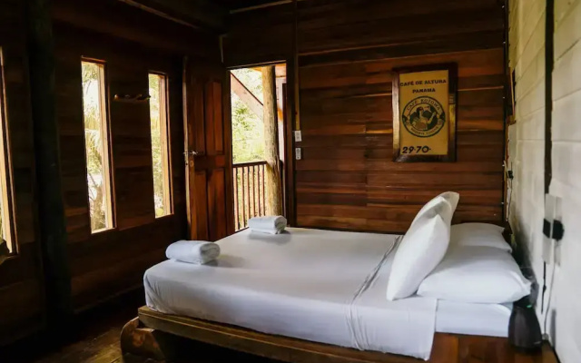 Bambuda Lodge - Hostel