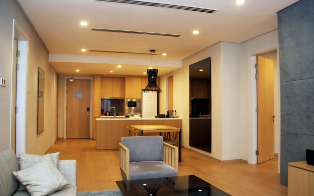 188 Private Suites by Subhome