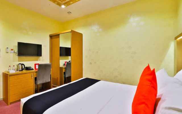 OYO 370 Inwan Residential Units