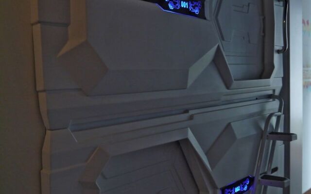 Aloha Capsule Hostel