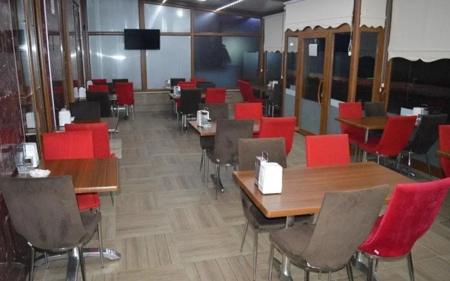 Otel Ege Akçay