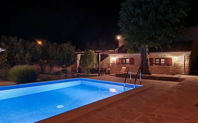 Awesome Home in Pridraga With Wifi and 3 Bedrooms