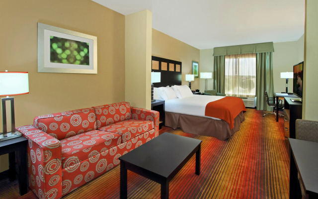 Holiday Inn Express & Suites Houston East - Baytown by IHG