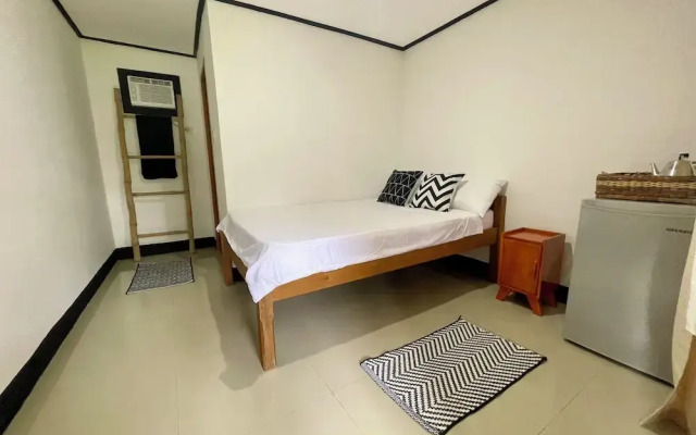 Nayon Inn
