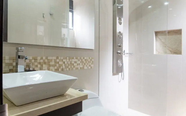 Chicó Deluxe Apartment by Nomad Guru