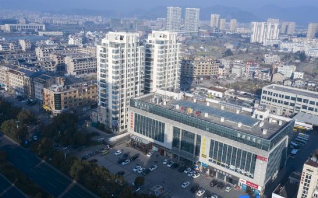 Ligang Hotel (Yuhuan Chumen Passenger Transport Center Commercial Exhibition Center Store) – Outside – Taizhou