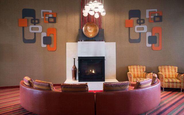 Radisson Hotel Duluth - Harborview