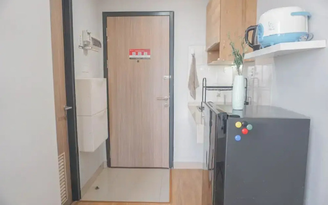 Cozy Studio at Monroe Tower Apartment