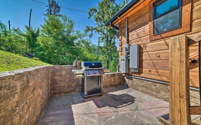 Spacious Mountain Retreat w/ Hot Tub + Views!